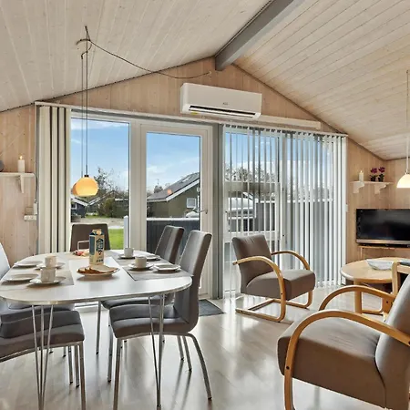 Holiday home In With Wifi *